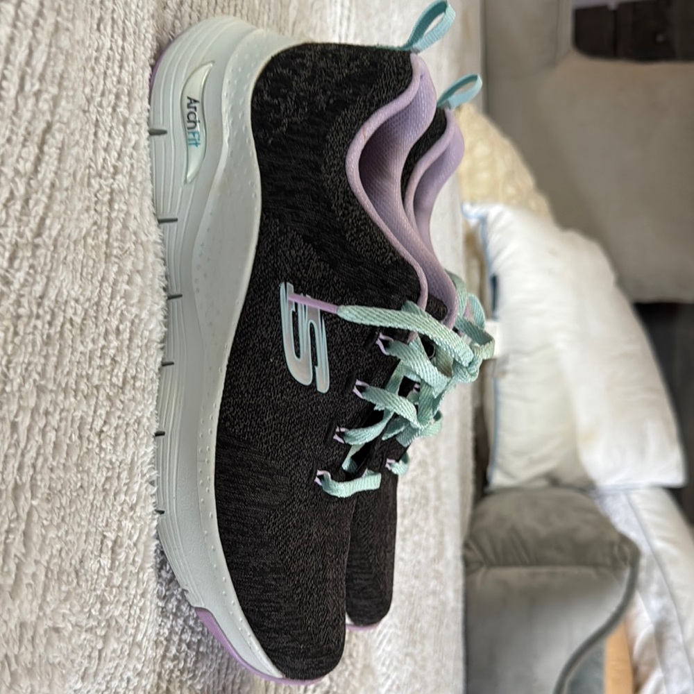 Skechers Women's Black and Purple Athletic Shoes